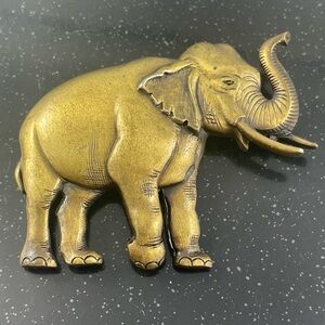 Elegant Antique Gold Elephant Brooch